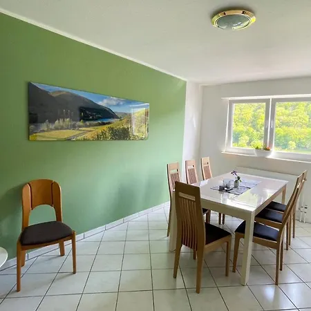 Inn Weinhaus Henerichs